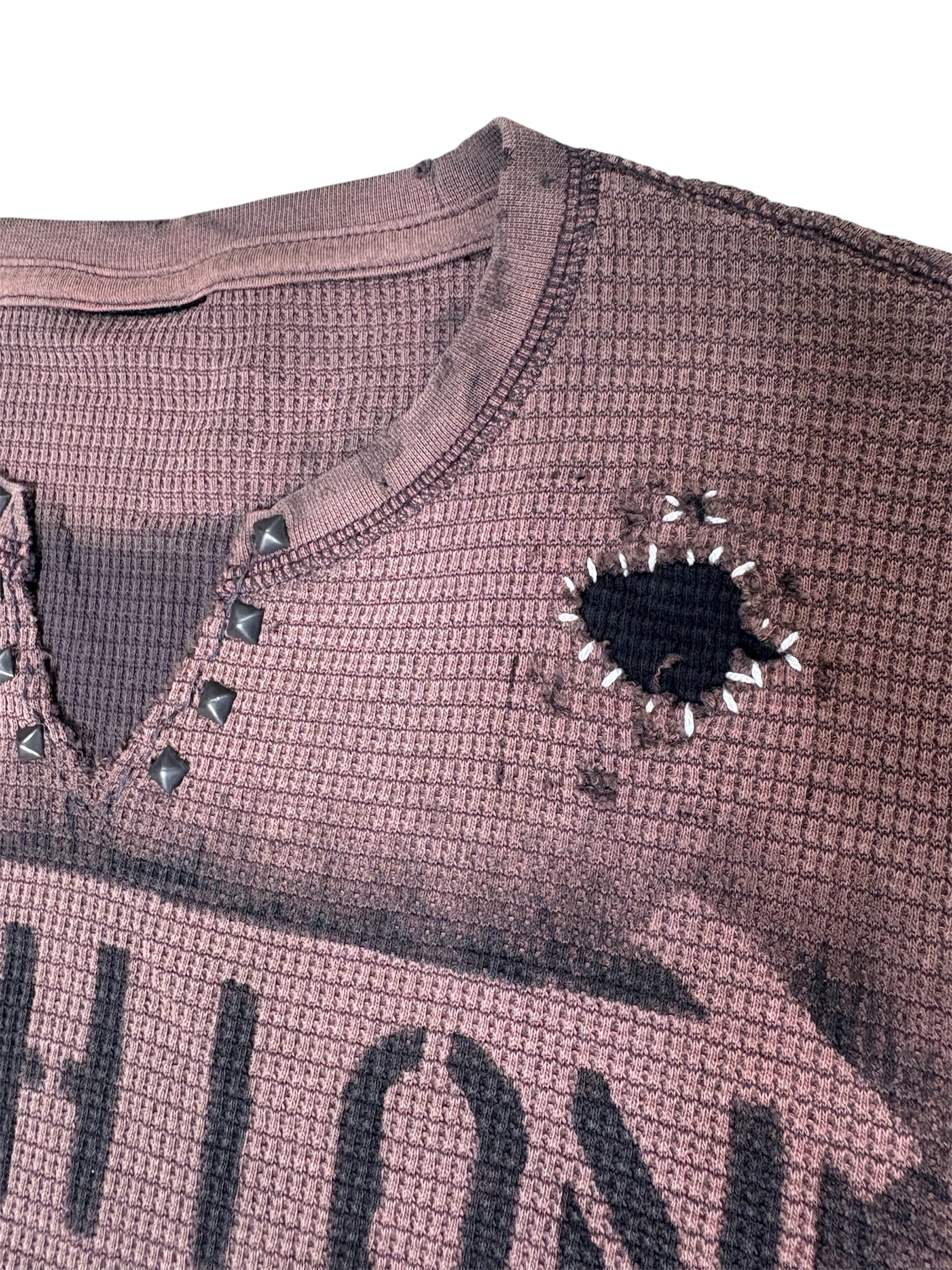 Fashion Victim Distressed Long sleeve