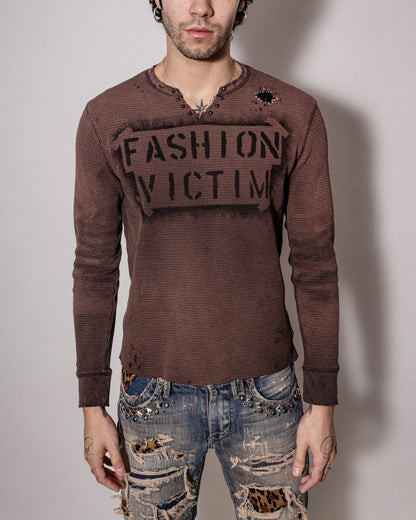 Fashion Victim Distressed Long sleeve