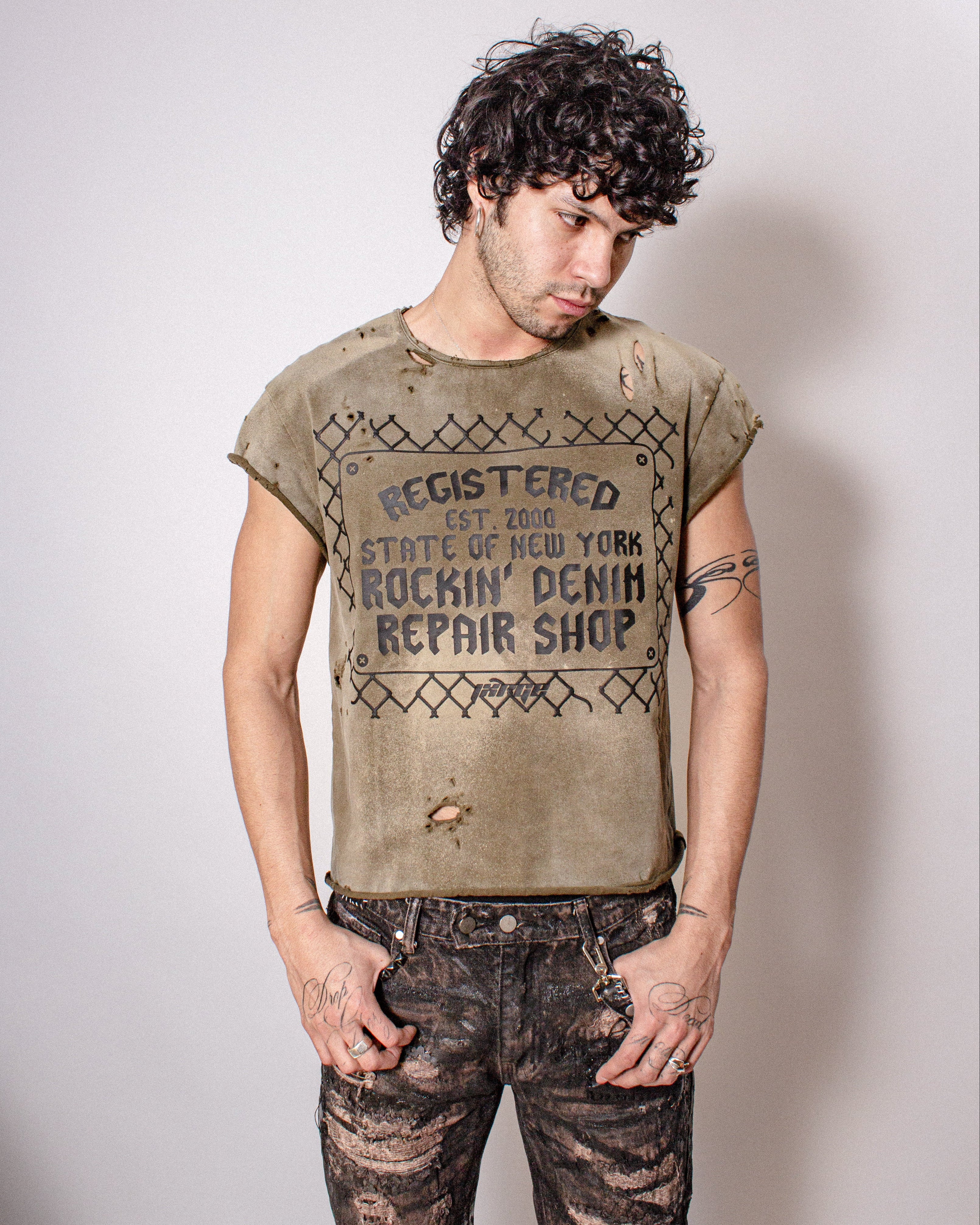 BodyShop Cutoff Tee in Olive Green