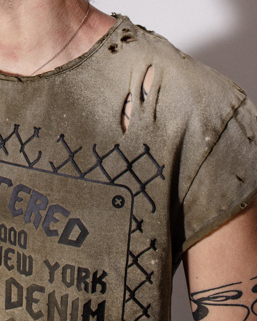 BodyShop Cutoff Tee in Olive Green