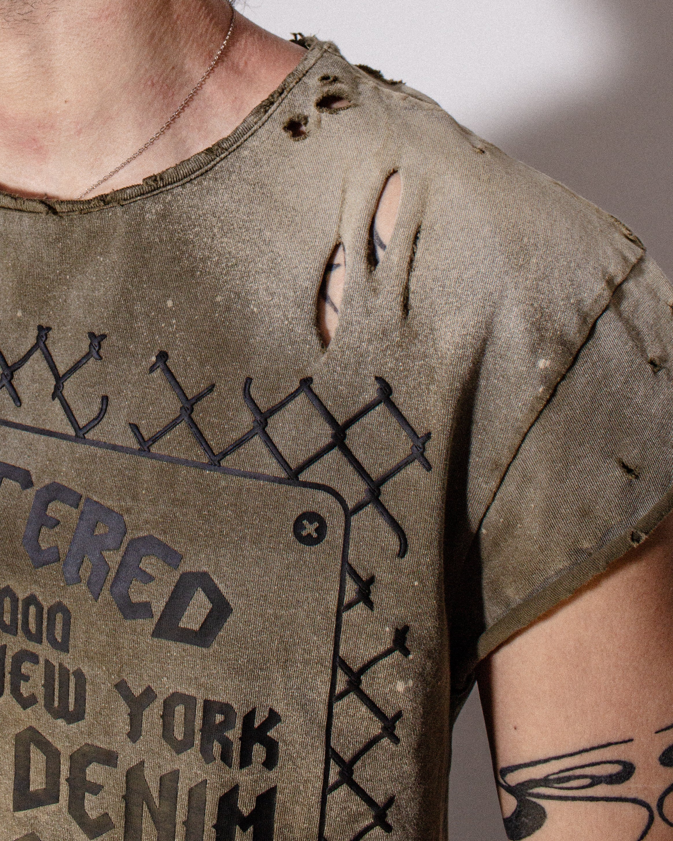 BodyShop Cutoff Tee in Olive Green